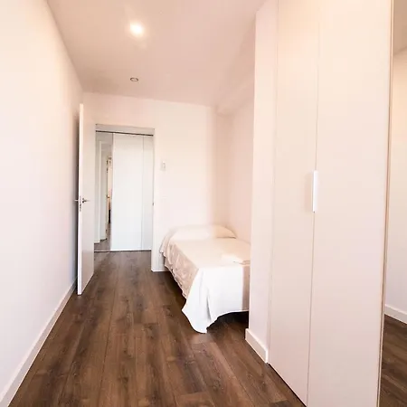 Apartment Reusia *
