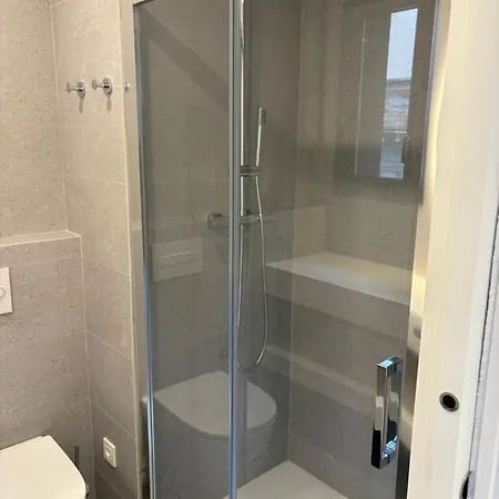 Apartment Reusia