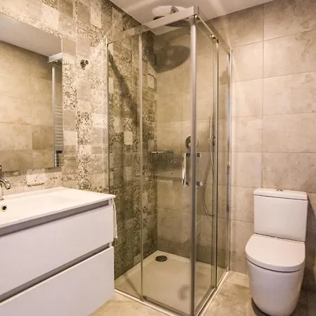 Reusia Apartment *